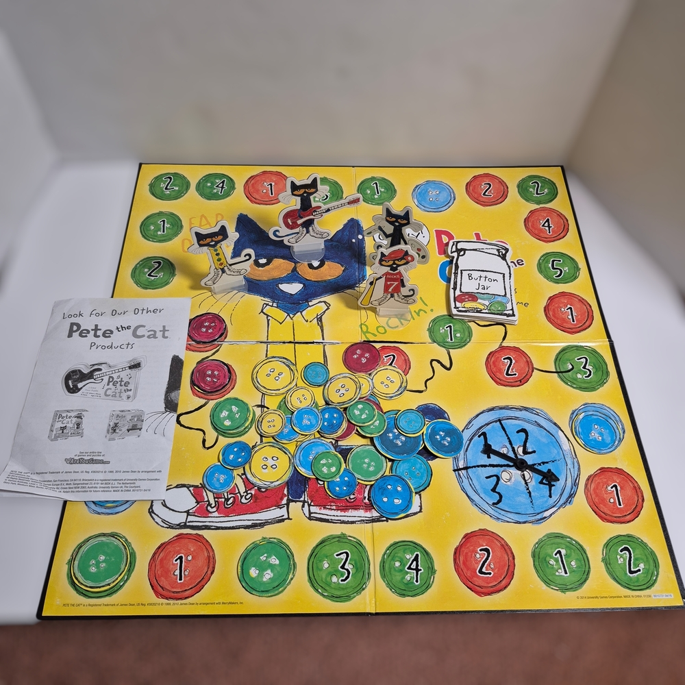 Pete the Cat Groovy Buttons‎ Game - Yellow - Picture 2 of 14